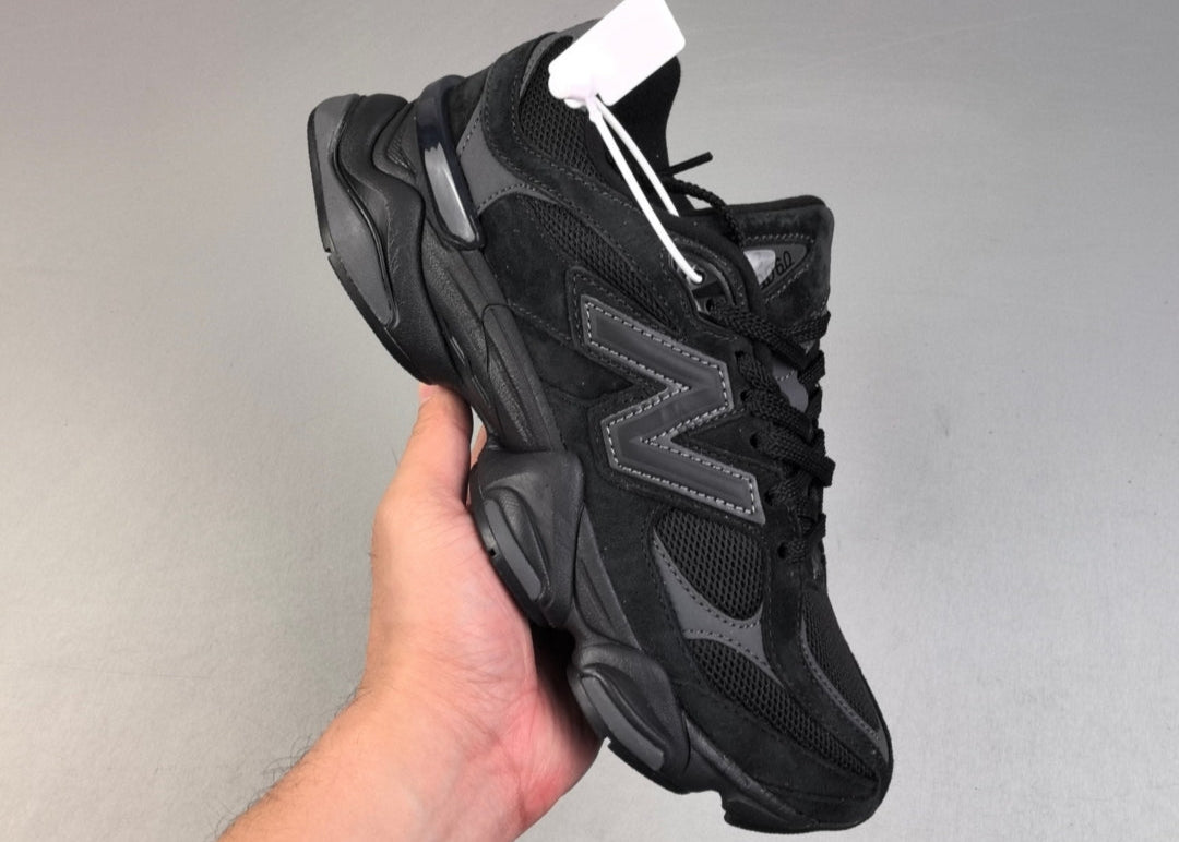 NB 9060 Full black