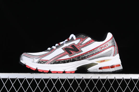 NB 740 SilverRed