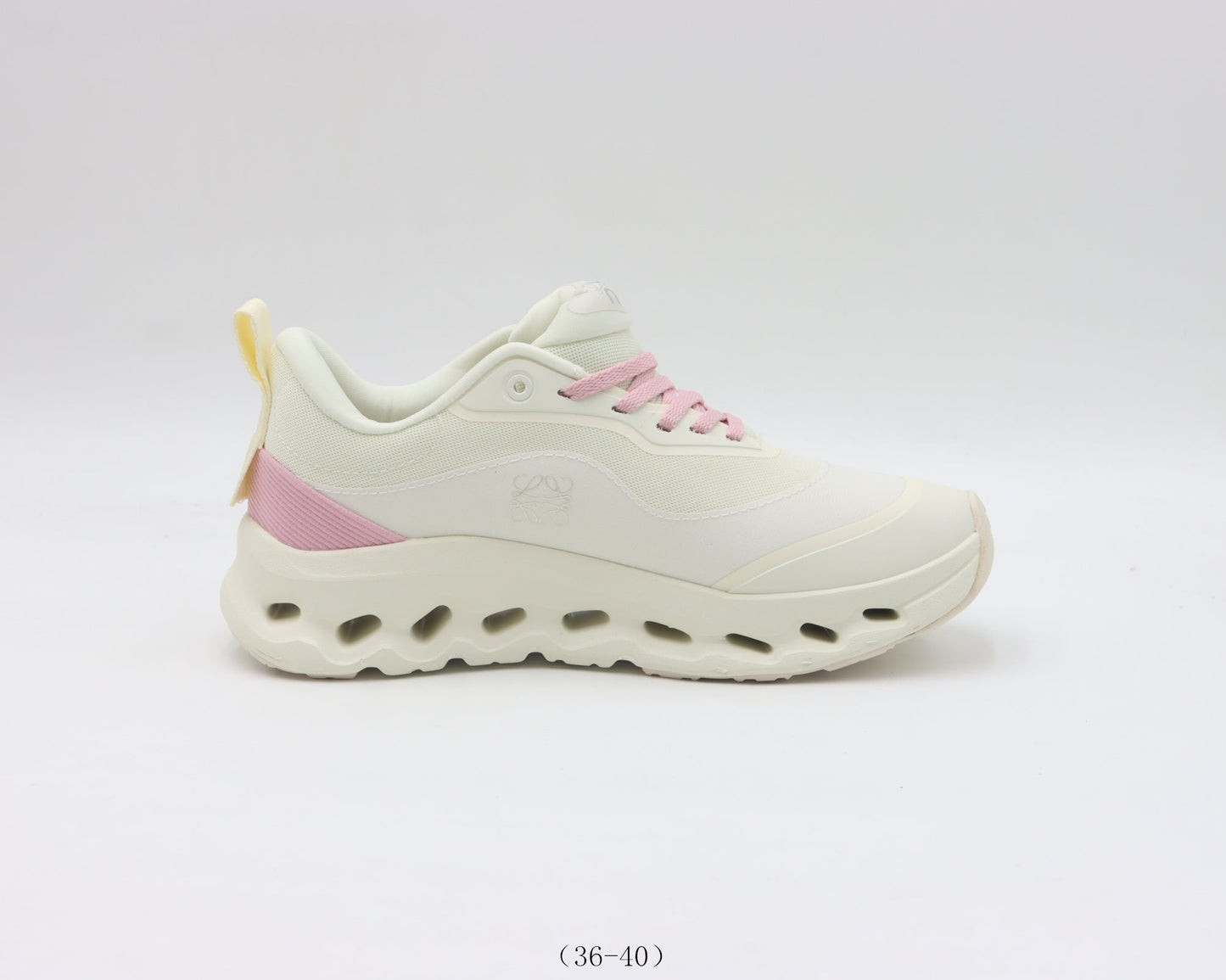 Cloudtilt LOEWE 2 Light Pink